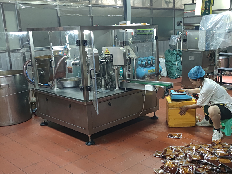 南京火鍋底料包裝機廠家定制全自動